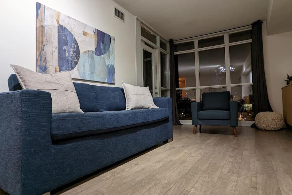 Lovely 2 Bed Condo In Downtown Toronto Dış mekan fotoğraf