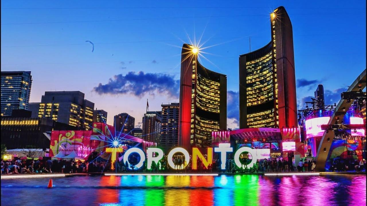 Lovely 2 Bed Condo In Downtown Toronto Dış mekan fotoğraf